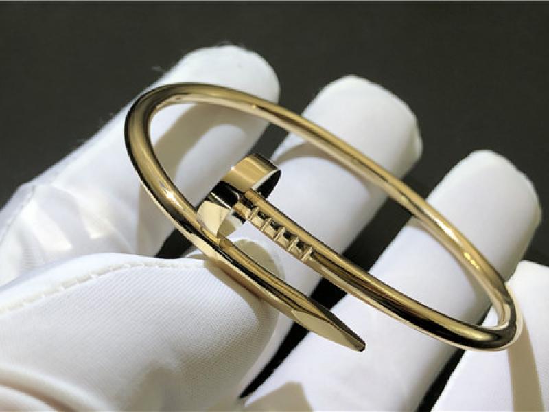  Juste UN Clou Bracelet 18K gold