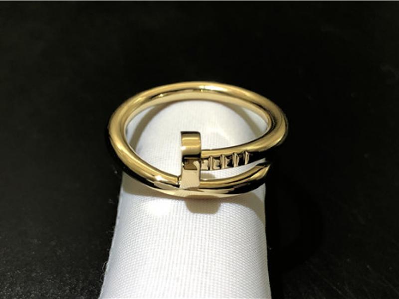 Custom Juste UN Clou Ring in 18K gold-2