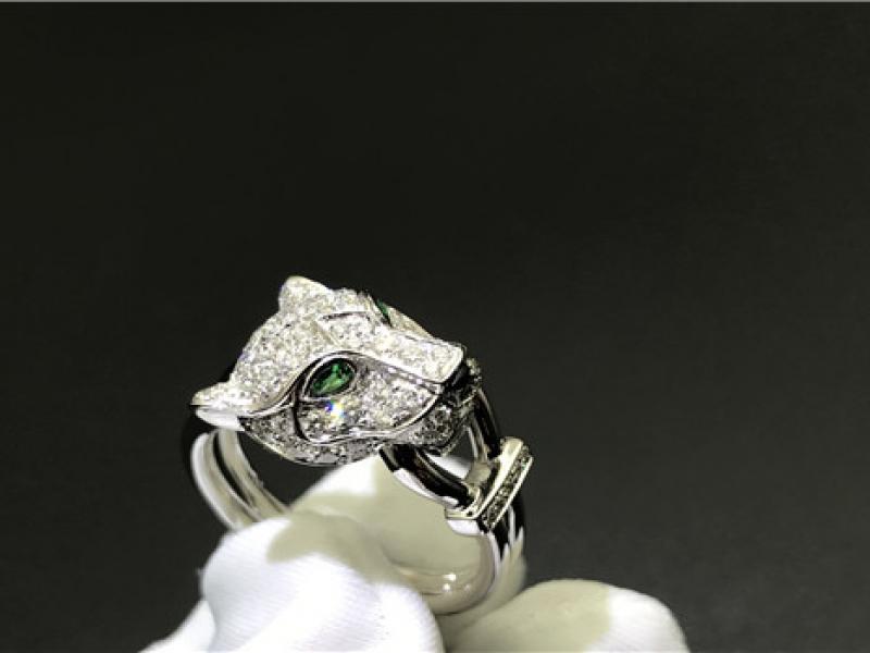 Custom Panthere de Cartier ring 18K white gold-12