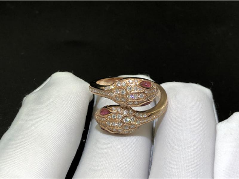 Custom SERPENTI SEDUTTORI light snake shadow ring