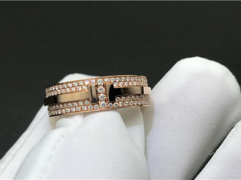 Custom Tiffany T series Wide ring set with diamond