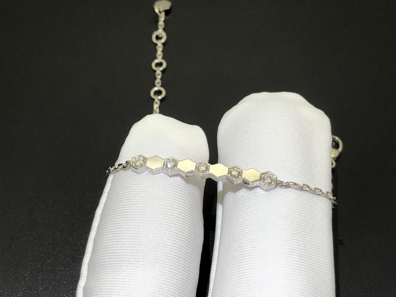 Love Nest Series Bracelet Platinum, Diamond