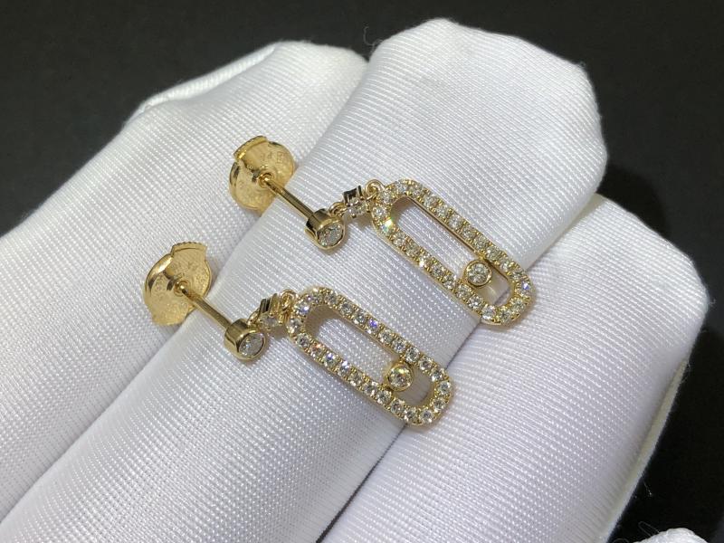 Movable Earring Stud