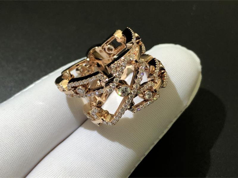 Rose Gold Diamond Ring with dense diamond-4