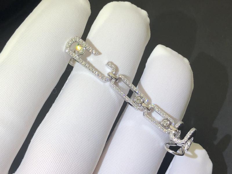 Single-sided platinum diamond earrings